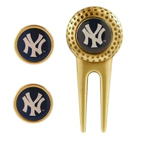 Click here to buy New York Yankees - MLB Divot Tool and Ball Marker Golf Gift Set.