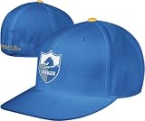 San Diego Chargers Throwback Alt. Logo Light Blue Fitted Hat (7 7/8)