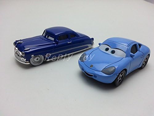 Pixar Cars Diecast Doc Hudson &amp; Sally 1:55 Metal Toy Car