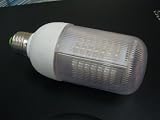 E27 LED Birne 10 Watt ersetzt 100 Watt Gl�hbirne