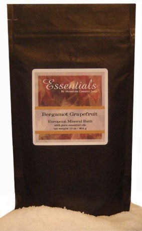 Bergamot Essential Oil. Bergamot Essential Oil