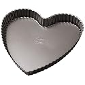 Wilton Excelle Elite 10-Inch Heart Tart/Quiche Pan