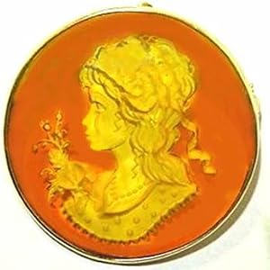 Baltic Amber Master Carved 14k Gold Cameo Pin Pendant by
