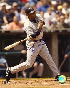Torii Hunter Minnesota Twins Signed 8x10 Photo