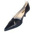 R Pointy-toe Pump by Samanta