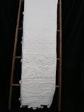 IMAGE OF Charleston White King Quilt
