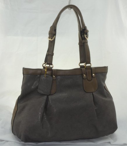 T4T Styles: Big Oversized Tote Coach Inspired