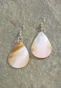 Hawaiian Earrings Polished Brown Lip Teardrop