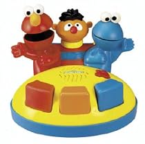 Sesame Street Elmo's Giggle Gang Piano