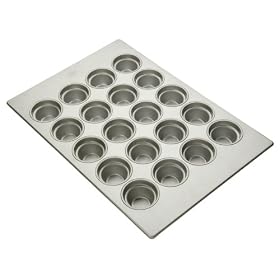 Amco Food Service Large Crown Muffin 20-Cup by Amco Food Service