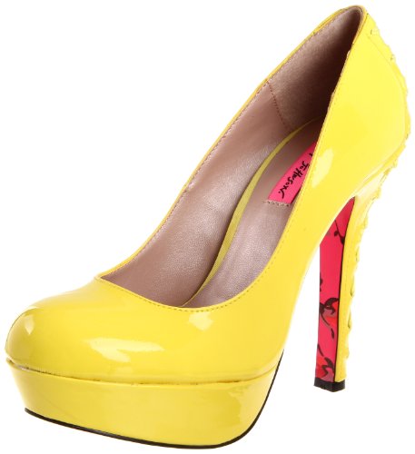 Betsey Johnson Women’s Ditan Platform Pump