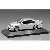 スカイネット 1/43 VIPCAR No.01 ジャンクション 30セルシオ (ホワイト)