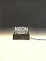 Neon. Le n�on dans l'art des ann�es 1940 � nos jours.
