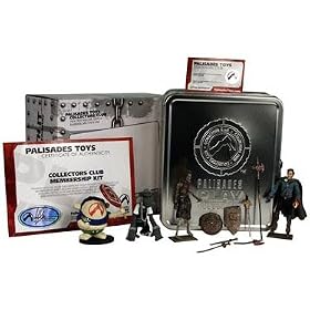 Online Exclusive Collector's Club Army of Darkness "Bloody" Ash & Deadite Bloody Battle Action Figure 2-Pack with Accessories & Lunchbox & 2 Bonus Figures