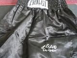 ROBERTO DURAN AUTOGRAPHED AWESOME Everlast BOXING TRUNKS (BOXING)