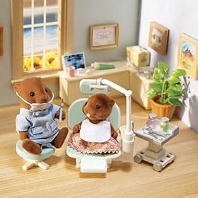 Calico Critters, Becky Beaver Visits The Dentist