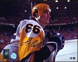Mario Lemieux Pittsburgh Penguins Autographed/Hand Signed Close-Up 11X14 Photo