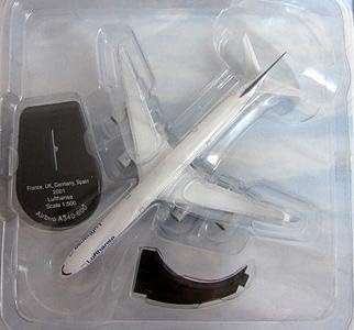 World Airplane Coll 2001 Lufthansa Airbus A340 - A600 1/500 - MK Enterprise