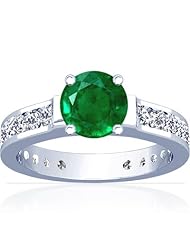 18K White Gold Round Cut Emerald Ring With Sidestones