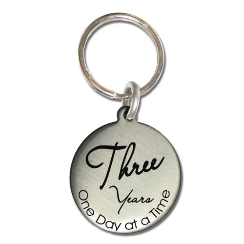 3 Year Vintage Style AA Alcoholics Anonymous NA Narcotics Anonymous Clean and Sober Birthday Medallion Keychain