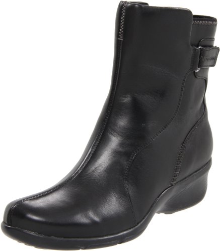 Clarks Women's Kinsy Waterproof Boot product image