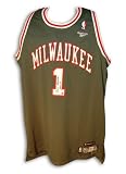 Autographed Oscar Robertson Milwaukee Bucks Reebok Green Throwback Jersey Inscribed HOF 80