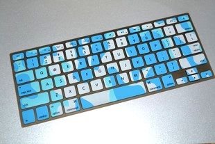 USキーボード(英語配列)用 MacBook Pro Air 13/15-inch 対応 キーボードカバー (スカイブルー迷彩) USキーボード(英語配列)用 MacBook Pro Air 13/15-inch 対応 キーボードカバー (スカイブルー迷彩)