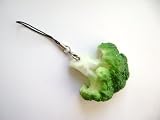 Japanese Fun: Realistic Broccoli Phone Strap