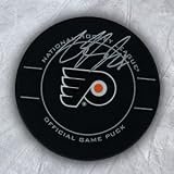 CLAUDE GIROUX Philadelphia Flyers Signed Official Game PUCK