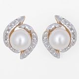 Ladies Pearl and Diamond Earrings in 10k Gold