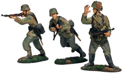 Childrens Toyshop  Toys : William Britain World War II 54mm Figures GERMAN 17TH WAFFEN SS DIV - FORWARD ADVANCE SET NO 1