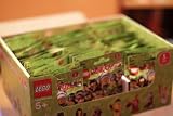 LEGO - MINIFIGS #8803 2011 LIMITED EDITION LEGO - MINIFIGS #8803 2011 LIMITED EDITION
