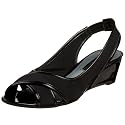 Bandolino Women's Yodelle Flat