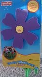 FISHER PRICE WACKY WILDFLOWER SPRINKLER(COLORS VARY)