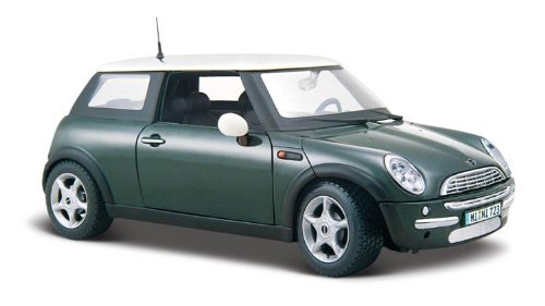 Maisto Die Cast 1:24 Scale Metallic Green Mini Cooper