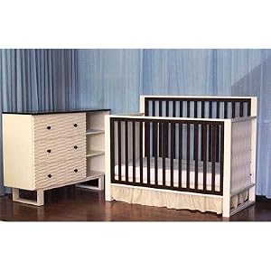 Moderno Two Piece Convertible Crib Set