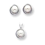 14k 6mm Pearl Set of Pendant and Earrings