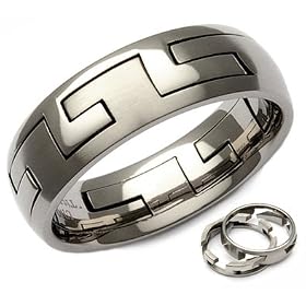 Unique Men's Ring 6mm, Titanium puzzle ring. UN TR-19 Size Q [Jewellery]