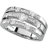 14K White Gold Diamond Right Hand Ring