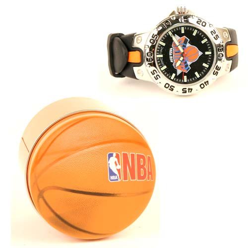 New York Knicks NBA Watch in Basketball Tin