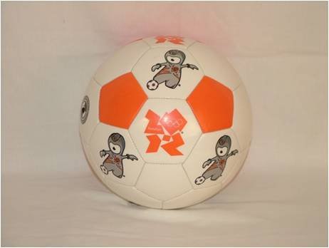 London 2012 Olympic 32 Panel Mascot Football Size 5 White/Orange