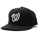 Washington Huskies Adult Adjustable Hat