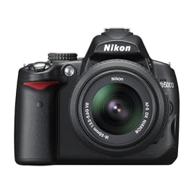 Nikon �f�W�^����჌�t�J���� D5000