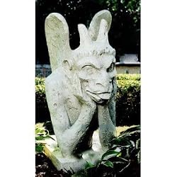 Gothic replica Statue Medieval Sculpture French Gargoyle spitting gargoyle