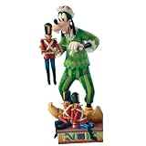 Disney Traditions: Goofy 'Santa's Goofy Helper' Resin Statue