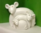White Cast Quartz Mice Doorstop Statuary (Set of 3)
