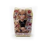 Bratz Forever Diamondz Funky Fashion Makeover - Cloe