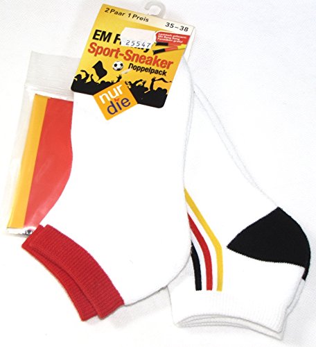 FLAGGE ZEIGEN MIT NUR DIE DEUTSCHLAND SPORT SOCKEN 2 PAAR IN WEIß-ROT GRÖßE 35-38 MIT SCHWARZ-ROT-GOLD STREIFEN FÜR UNISEX – DAMEN UND HERREN – ATMUNGSAKTIV FÜßLINGE FÜR WM / EM FANARTIKEL SNEAKER INKL. BANG BANG FANSTÄBE