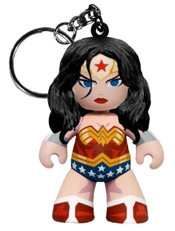  DC Universe SDCC 2011 Exclusive MezItz Vinyl Mini Figure Key Ring Wonder Woman