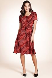Clustered Tea Leaf Print Dress with Belt